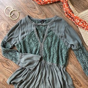 American Eagle Lace Blouse